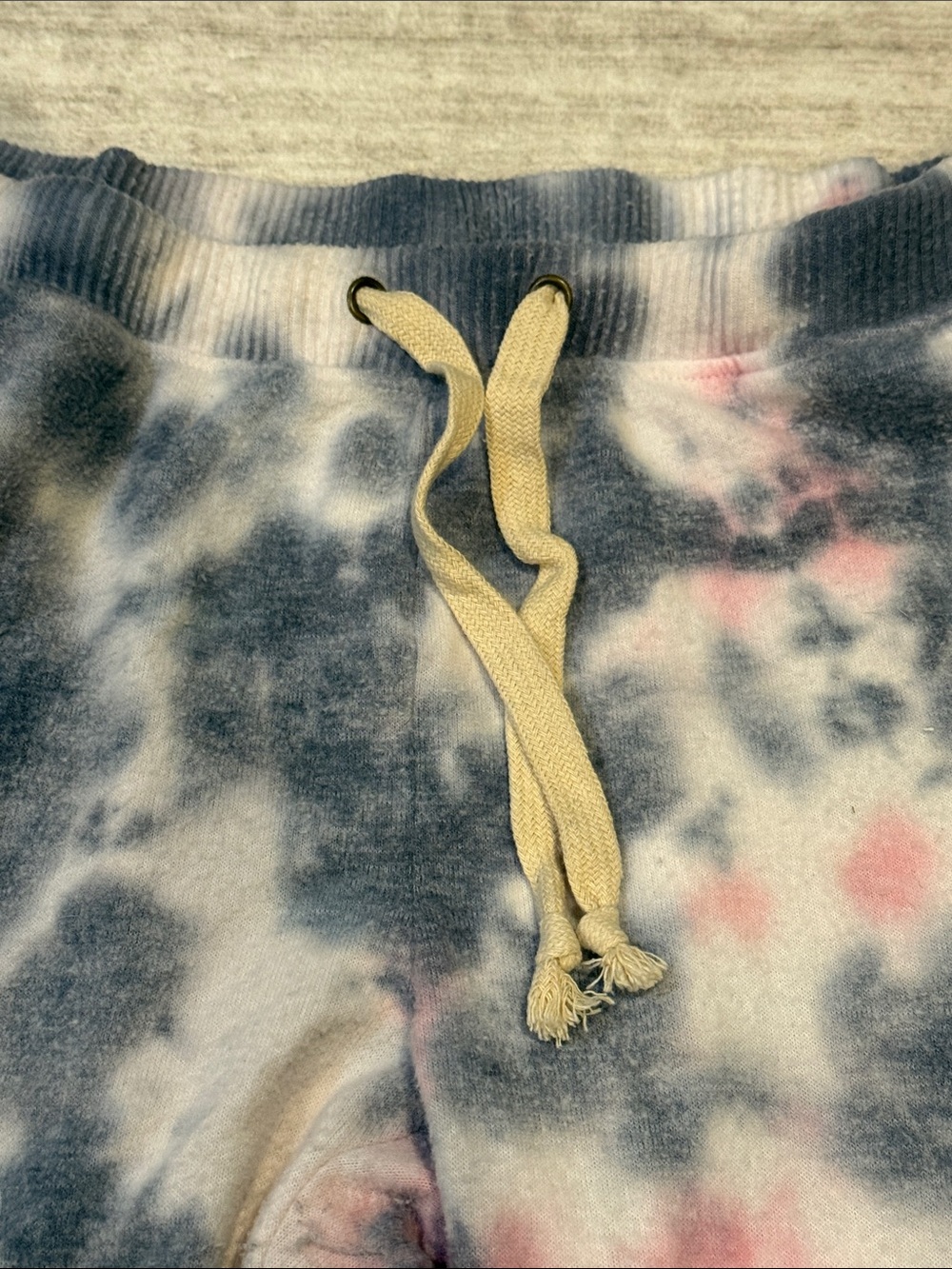 Women’s joggers - Tie-Dye Fleece Jogger Pants - Pink & Gray size medium - Picture 4 of 10